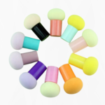 إسفنجات دمج وتطبيق الألوان