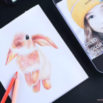 ⁦طقم أقلام تلوين زيتية بدرجات البشرة 24 لون _ Nyoni⁩ - الصورة ⁦3⁩